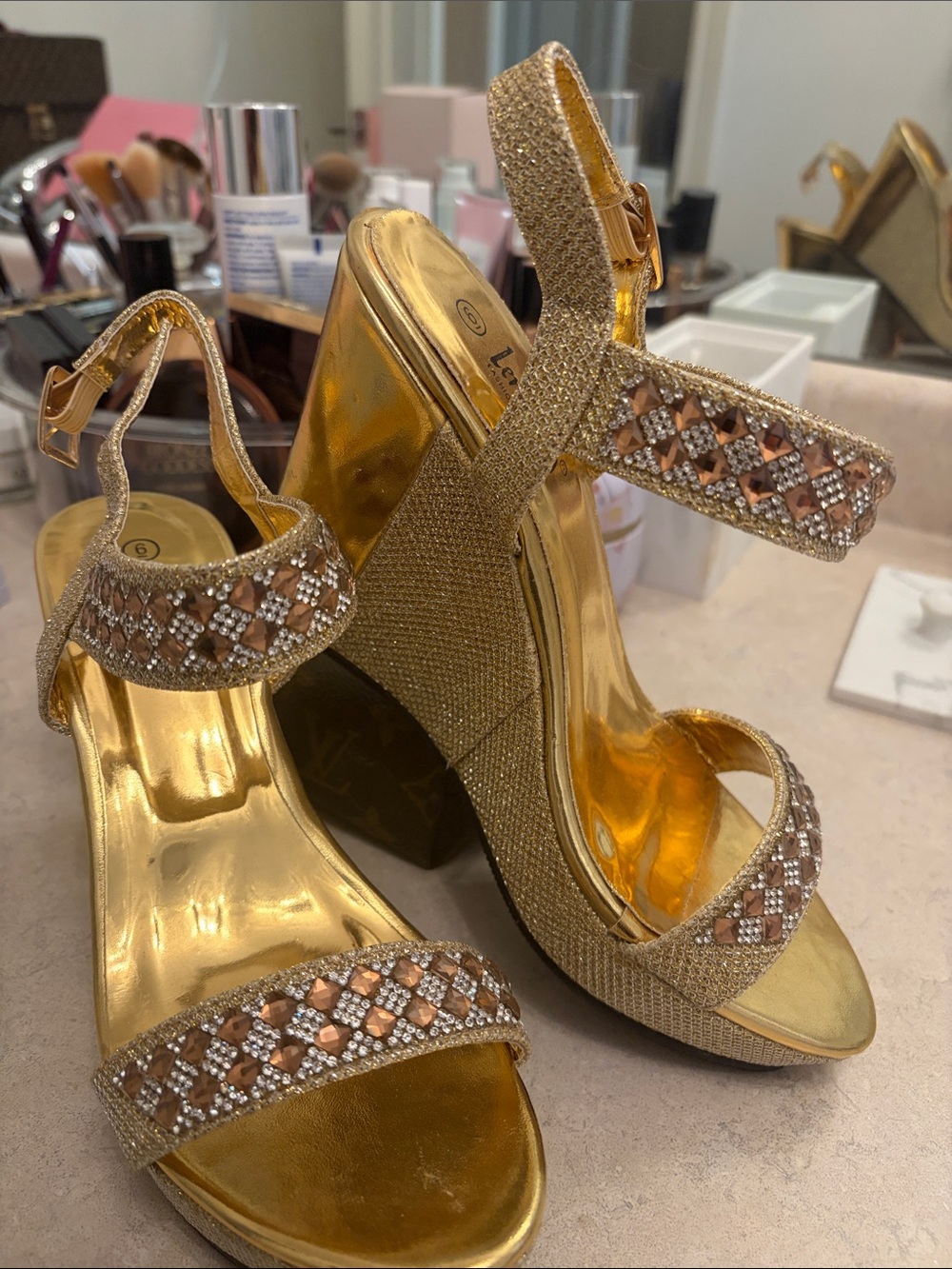 Macy's Ladies, Gold Crystal-Embellished Wedge Sandals NEW. Size 6